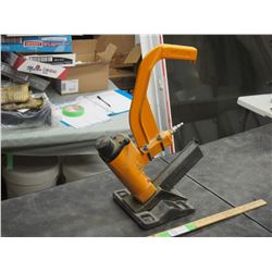 Bostitch flooring nailer