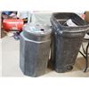 Image 1 : 2 PLASTIC GARBAGE CONTAINERS ,1 HAS WHEELS