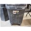 Image 3 : 2 PLASTIC GARBAGE CONTAINERS ,1 HAS WHEELS
