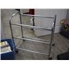 Image 2 : METAL 4 WHEEL CART , PLASTIC TOTE & PEAK GATE KITS