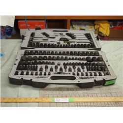 Complete Stanley Socket Set and Ratchet Standard and Metric in Case