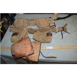 2 Work Pouches and Kneepads