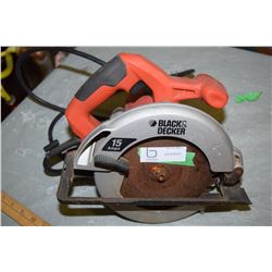 Working Black and Decker Skilsaw