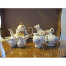 Assorted Cream and Sugar (6 Pieces)