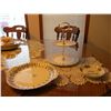 Image 1 : 25th Anniversary Teared Cake Plate and Dishes (3 Pieces)