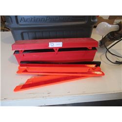 Caution Triangle Signs and Working Light Bar