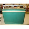 Image 2 : Green Coalman Cooler with Handle