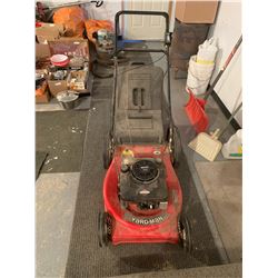 Yard Man Lawnmower 3.5 HP Rear Bagger (Running)