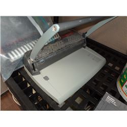 GBC Combbind C75 book binder and coils