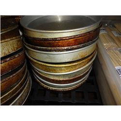 Lot of 10 8" Pizza Pans