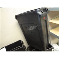 Rubermaid Slim Jim Waste Can