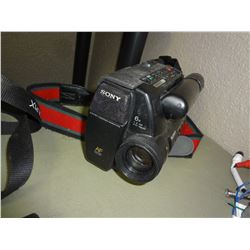 Vintage Sony Handicam CCD7R5