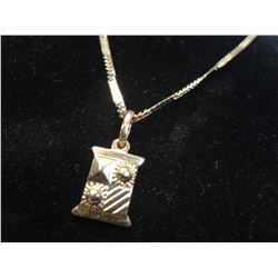 Teens Pendant and chain