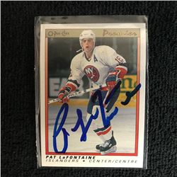 PAT LaFONTAINE SIGNED O-PEE-CHEE HOCKEY CARD