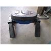 Image 2 : Reese R16 Fith Wheel Hitch with Pins but No Rails