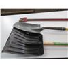 Image 1 : Track Shovel, Snow Shovel & Floor Scraper