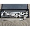 Image 1 : 1/4 Inch Socket Set in Metal Box