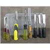 Image 1 : Selection of 8 Wood Chisels