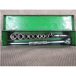 3/8 Drive Socket Set in Metal Box