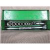 Image 1 : 3/8 Drive Socket Set in Metal Box