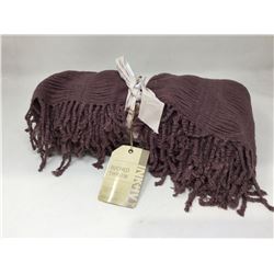 Ink & Ivy Ruched Throw