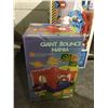 Image 1 : Giant Bounce Mania Inflatable Bounce House (12' x 8' x 6.5')