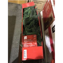 Home Accents Holiday 9' LED Pre-Lit Garland