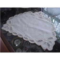 VICTORIAN LACE TEA COSY BUTTERFLIES #1280849