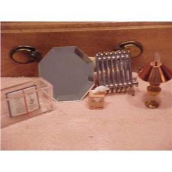 5 minature items for a doll house,mint #1288001