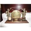 Image 1 : English Brass and Oak Gong #1288297