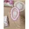 Image 2 : Lot Various Doilies