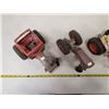 Image 5 : 4 antique toy tractors, 2 Massey Ferguson, 1 John Deere, 1 Case