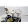 Image 5 : 6 Coal oil Lamp Bases