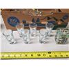 Image 3 : 3 GLASS MUGS & 7 SHOT GLASSES
