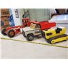 Image 1 : 3 old Tonka toys, grader, dump truck & T6 crawler