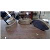 Image 1 : Lot of 3 Sad Irons with Handles