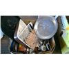 Image 3 : Lot of Assorted Kitchenware - Beaters, Utensils, Etc.