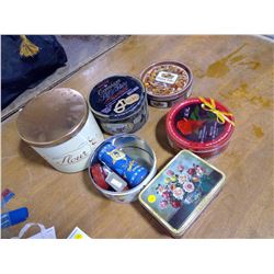 Lot of Kitchen Tins