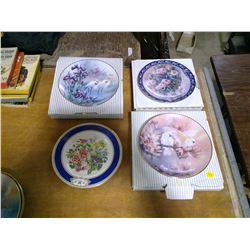 4 Collectable Plates - Flowers & Birds