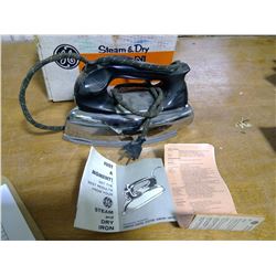 Vintage G.E. F99 Iron