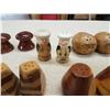 Image 4 : 5 Wood Salt & Pepper Shakers