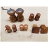 Image 2 : 5 Wood Salt & Pepper Shakers