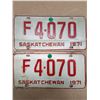 Image 1 : 2 1971 license plates