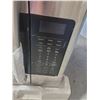 Image 3 : SAMSUNG Stainless steel over the range microwave, new- never used
