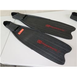 Qty 2 Hammer Head Long Dive Fins