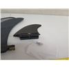 Image 3 : Surftech Skegs Surfboard Fins w/ Cover & Small Fin