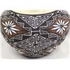 Image 2 : Native American Acoma Eye Dazzler Pottery Bowl