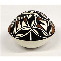 Acoma Pottery Jar by Yolanda Trujillo