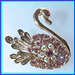 VINTAGE SWAN PIN BROOCH GOLD SWAROVSKI CRYSTALS