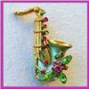 Image 1 : SAXOPHONE PIN BROOCH 24K GOLD SWAROVSKI CRYSTALS